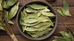 Bay Leaves (Tej Patta)